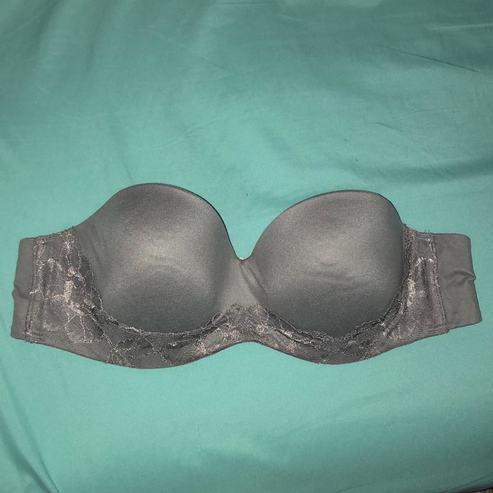 Victoria Secret Strapless Bra